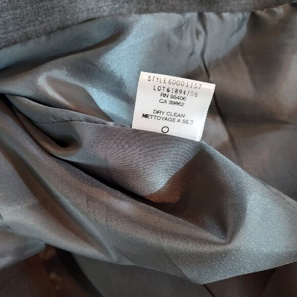 Theory Two Button Wool Blend Gray Blazer Size 8 - Picture 4 of 6